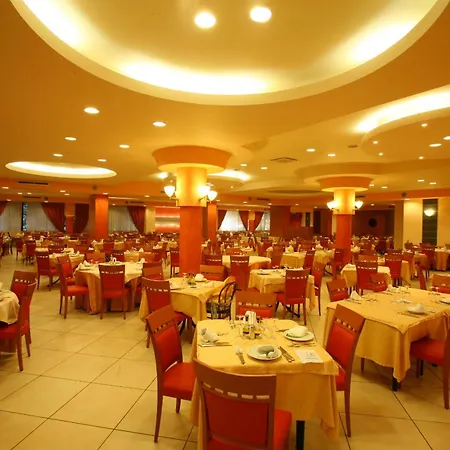 Hotel Club Astor