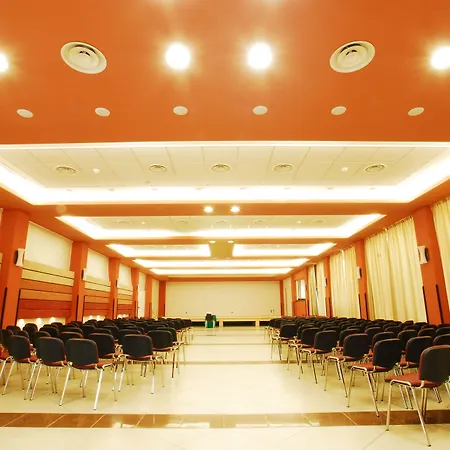 Club Astor Ξενοδοχείο 4*